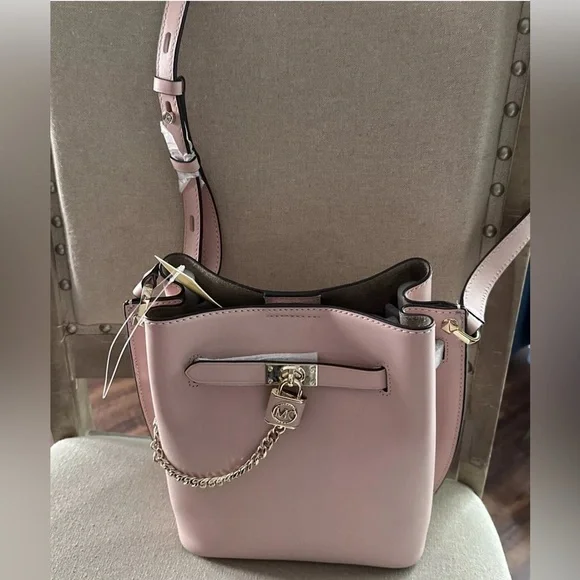 NWT Michael Kors Hamilton Legacy Handbag
Smokey Rose Leather - Picture 7 of 8